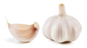 Czosnek świeży (około 100g)1(Polska) 1 główka